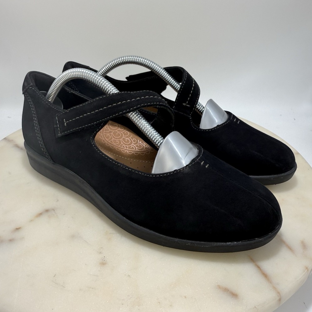 Clarks Women's Tamzen Walk Mary Jane Shoes in Black Nubuck US 7.5M/EU 38